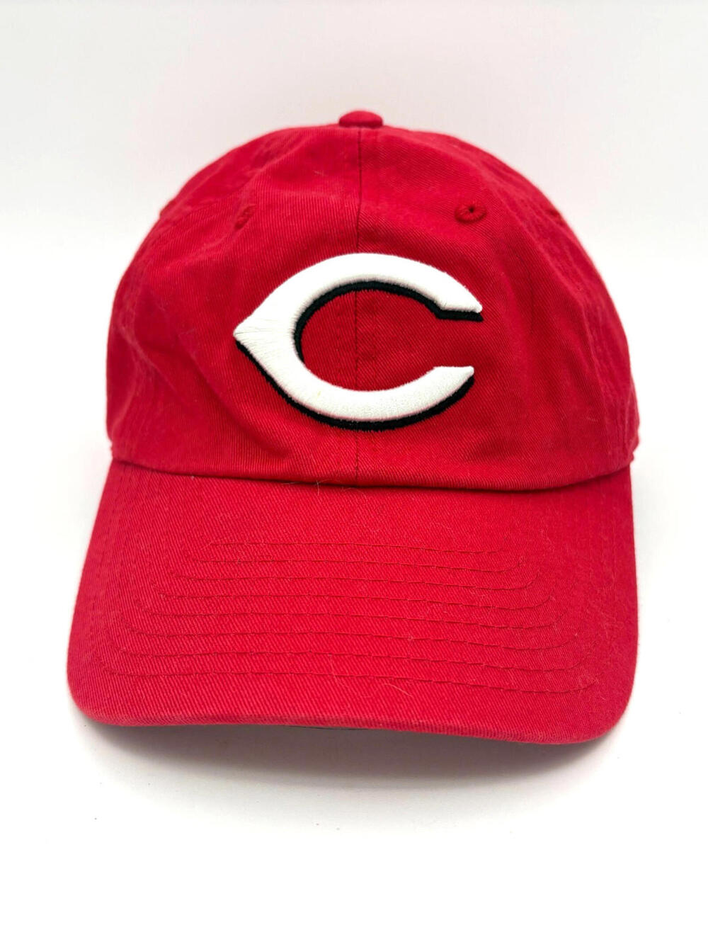 MLB Cincinnati Reds Fan Favorite Genuine Merch Embroidered Snapback Cap